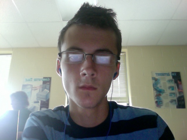 God damn i hate the computer class im taking right now...